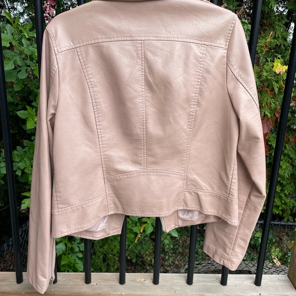 Noise sz large women’s vegan leather jacket. - Picture 10 of 11